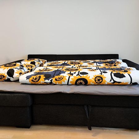 Tilava Saunallinen Kaksio Parkkipaikalla 탐페레 외부 사진